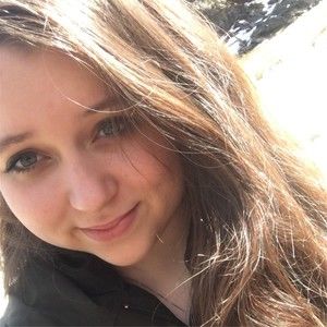 Meet your Posher, Shelbi